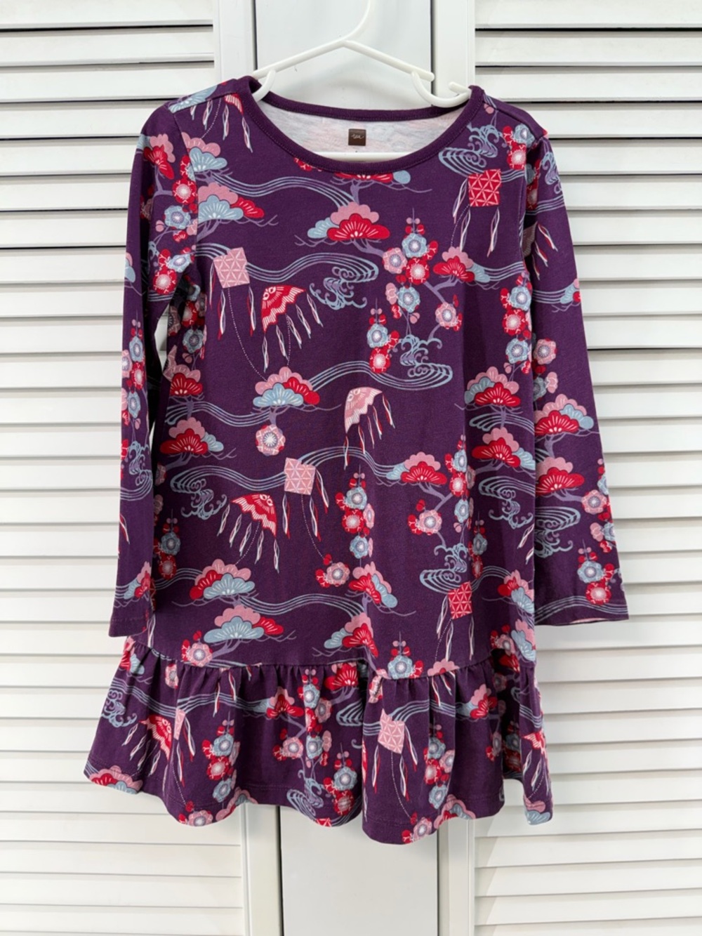 Tea collection size 5 Girls' Purple kites & floral Ruffle Hem Dress nwot